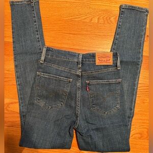 Levi 721 jeans